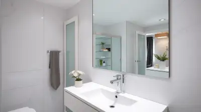 Streifenfreier Badezimmerspiegel