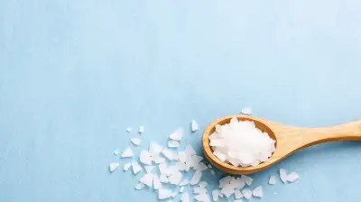Revitalisierendes Meersalz-Peeling