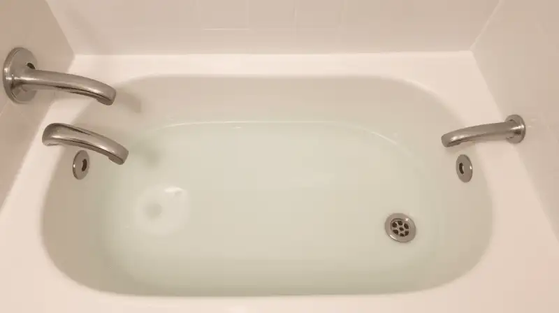 Ultraschall-Badewannenreinigung für makellose Hygiene